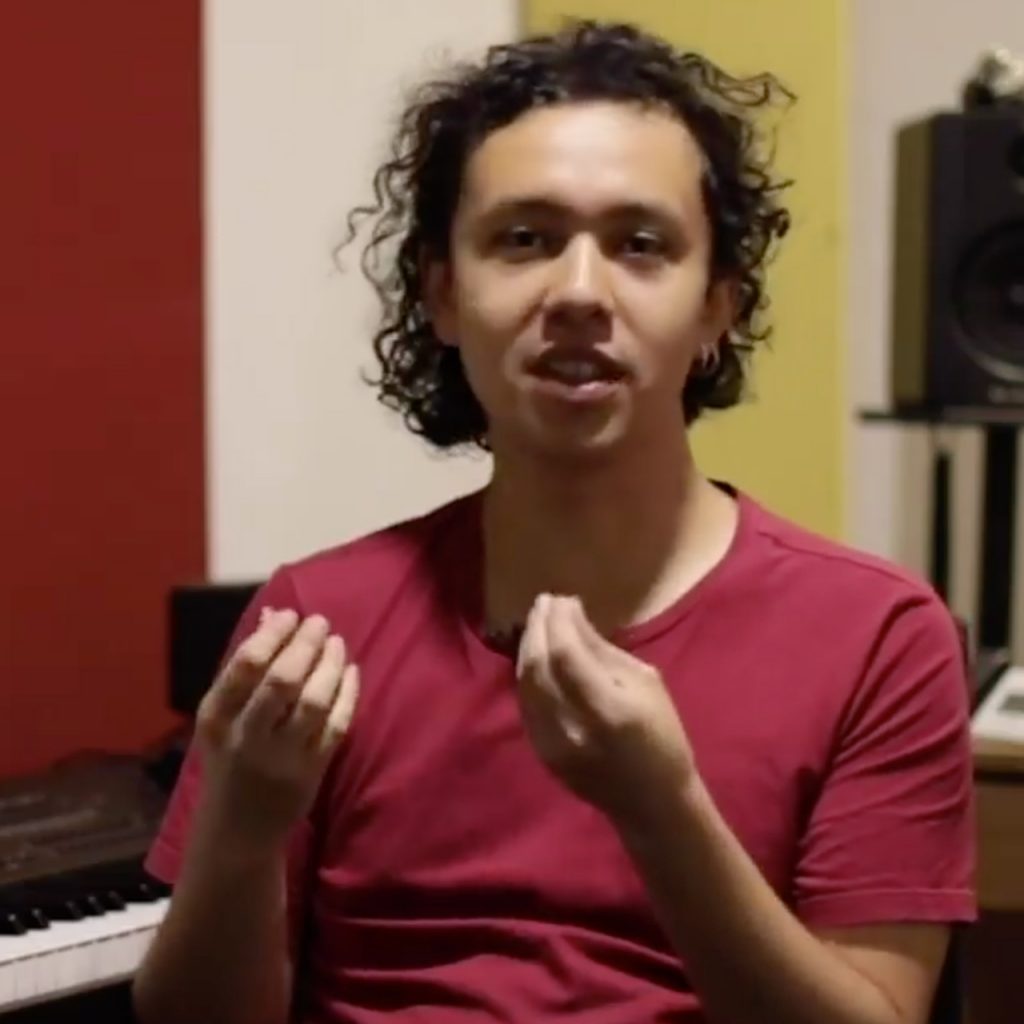 Santiago estudió Música